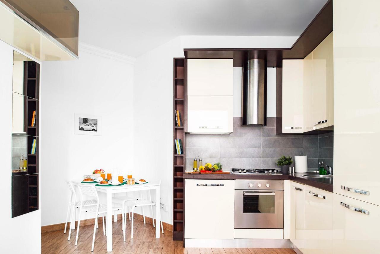 Apartment Near Central Station Милан Экстерьер фото